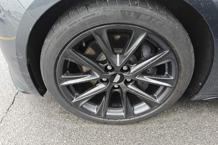 Used Cadillac CT5 2021 28T Platinum Edition Exterior 4