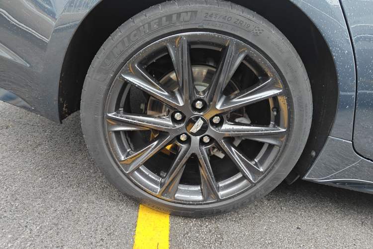 Used Cadillac CT5 2021 28T Platinum Edition Exterior 5