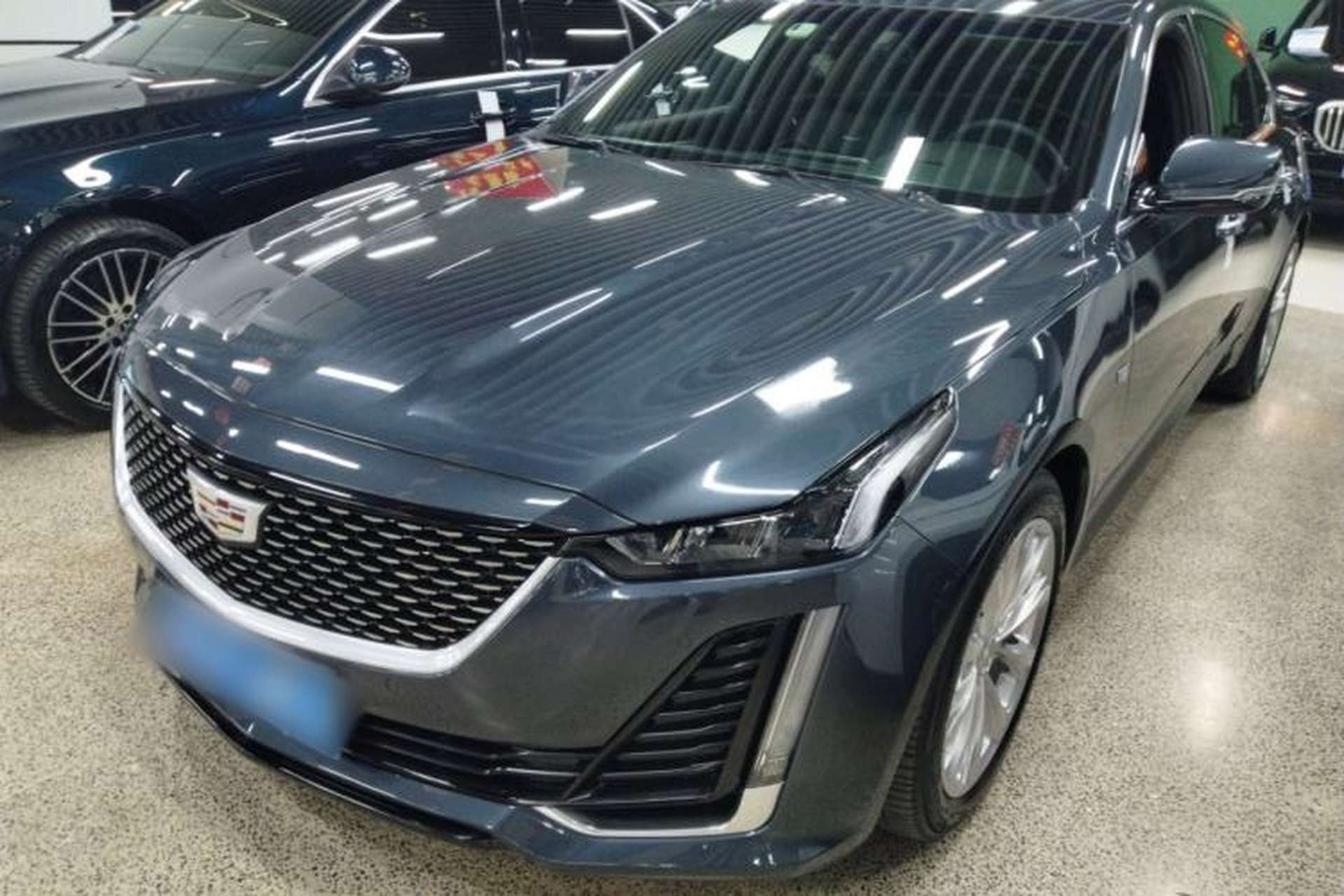 Used Cadillac CT5 2021 Revised 28T Luxury Version Front Left 45 Deg