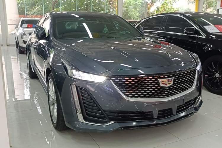 Used Cadillac CT5 2021 Revised 28T Luxury Version Front Right 45 Deg