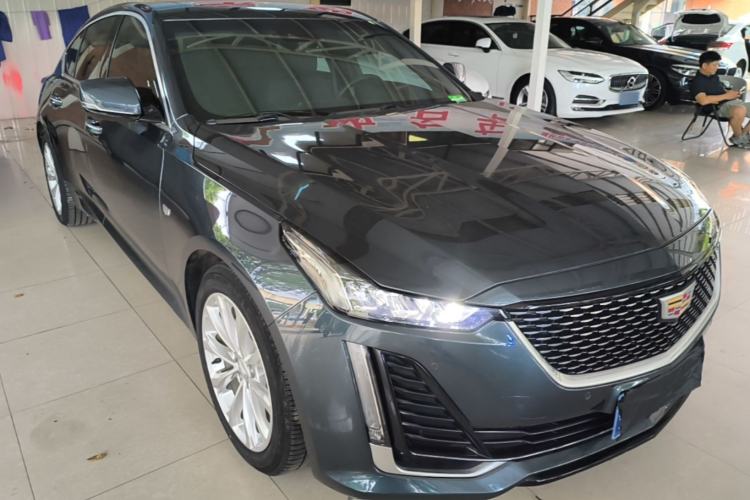 Used Cadillac CT5 2021 28T Luxury Model Front Right 45 Deg