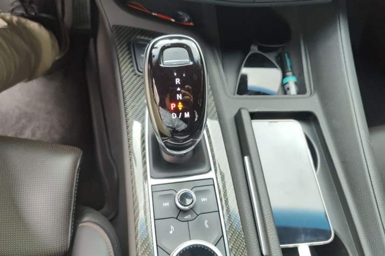Used Cadillac CT5 2021 28T Platinum Sport Model Gear Lever