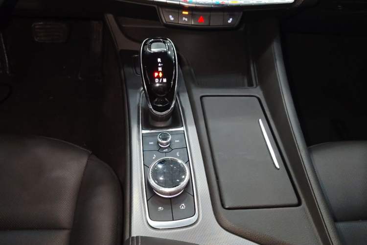 Used Cadillac CT5 2021 28T Luxury Model Gear Lever