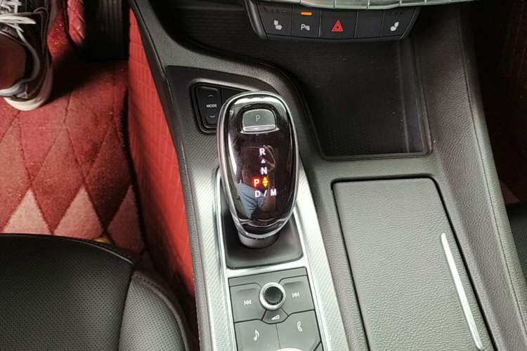 Used Cadillac CT5 2021 28T Luxury Model Gear Lever