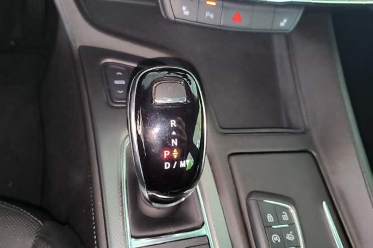 Used Cadillac CT5 2021 28T Luxury Model Gear Lever