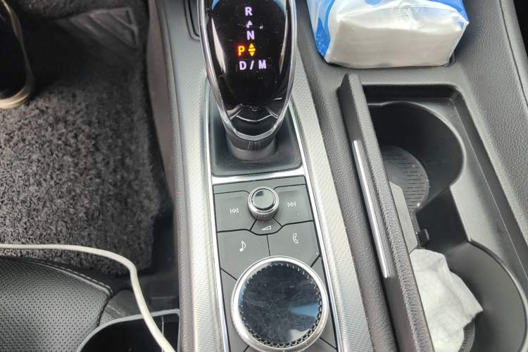 Used Cadillac CT5 2021 28T Luxury Model Gear Lever