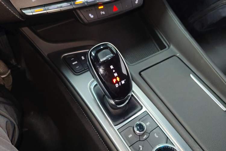 Used Cadillac CT5 2021 Revised 28T Luxury Version Gear Lever
