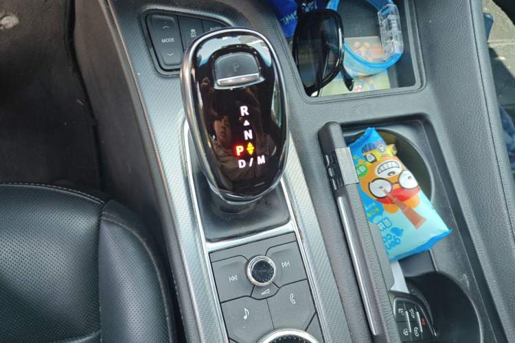 Used Cadillac CT5 2021 28T Luxury Model Gear Lever
