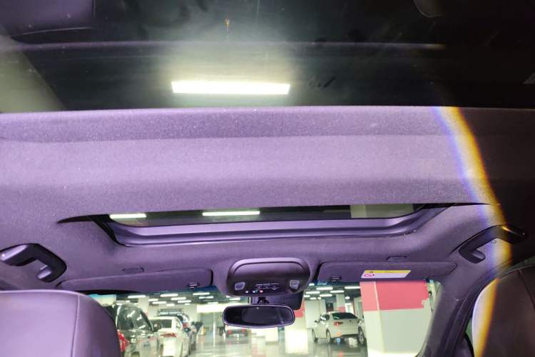 Used Cadillac CT5 2021 28T Luxury Model Headliner