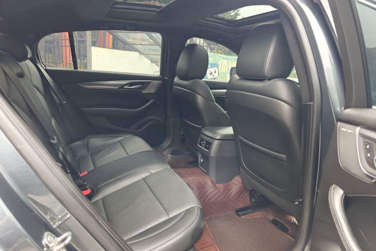 Used Cadillac CT5 2021 28T Luxury Model Interior 10