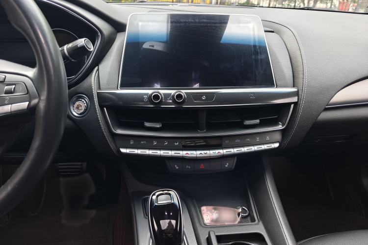 Used Cadillac CT5 2021 28T Luxury Model Interior 2