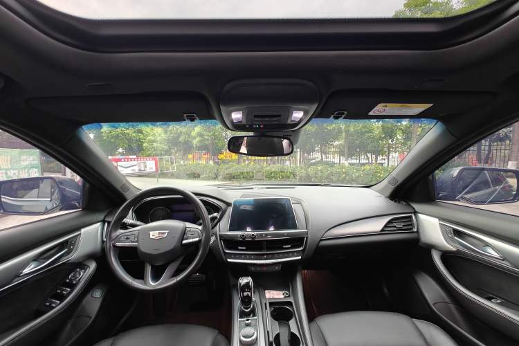 Used Cadillac CT5 2021 28T Luxury Model Interior 6