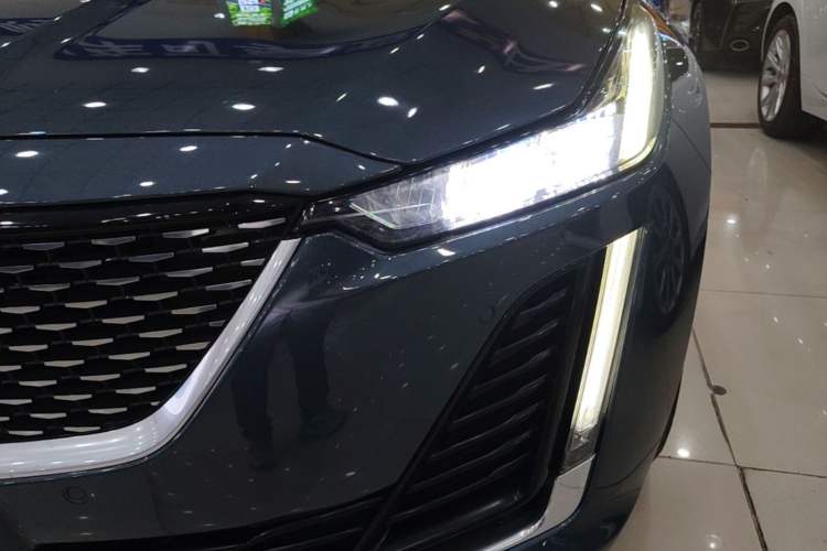 Used Cadillac CT5 2021 28T Luxury Model Left Front Headlight