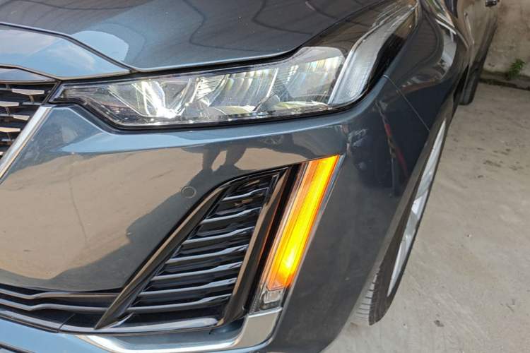 Used Cadillac CT5 2021 28T Luxury Model Left Front Headlight