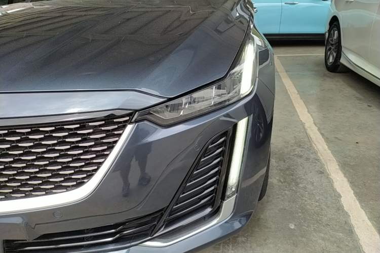 Used Cadillac CT5 2021 28T Luxury Model Left Front Headlight