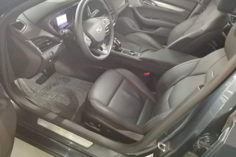 Used Cadillac CT5 2021 Revised 28T Luxury Version Left Front Seat
