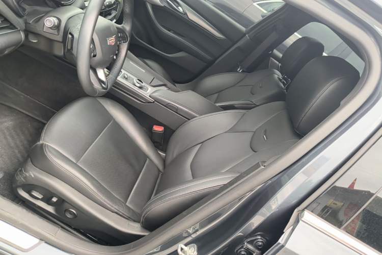 Used Cadillac CT5 2021 Revised 28T Luxury Version Left Front Seat
