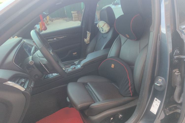 Used Cadillac CT5 2021 28T Platinum Sport Model Left Front Seat