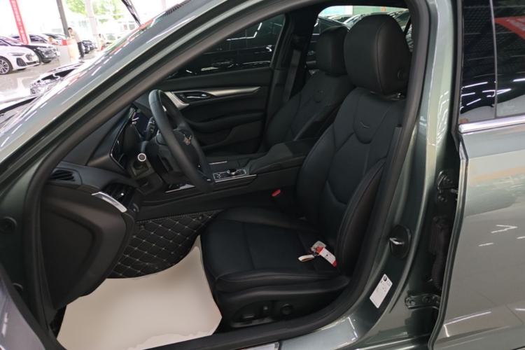 Used Cadillac CT5 2021 Revised 28T Luxury Version Left Front Seat