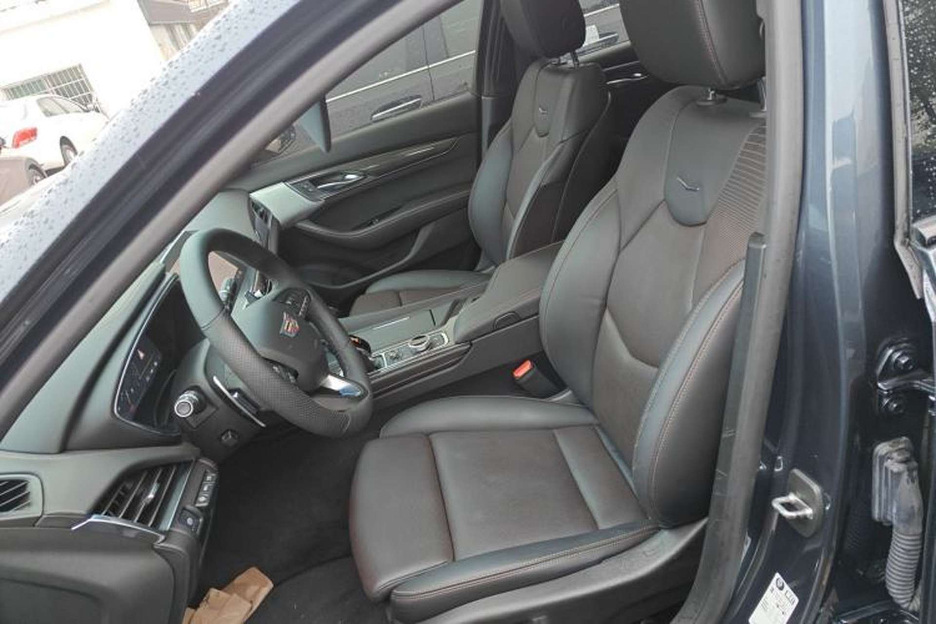 Used Cadillac CT5 2021 28T Platinum Edition Left Front Seat