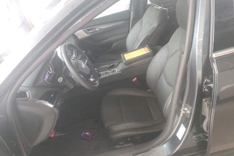 Used Cadillac CT5 2021 28T Luxury Model Left Front Seat