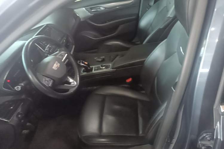 Used Cadillac CT5 2021 Revised 28T Luxury Version Left Front Seat