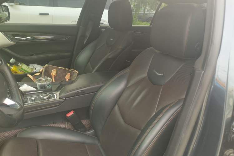 Used Cadillac CT5 2021 28T Platinum Sport Model Left Front Seat