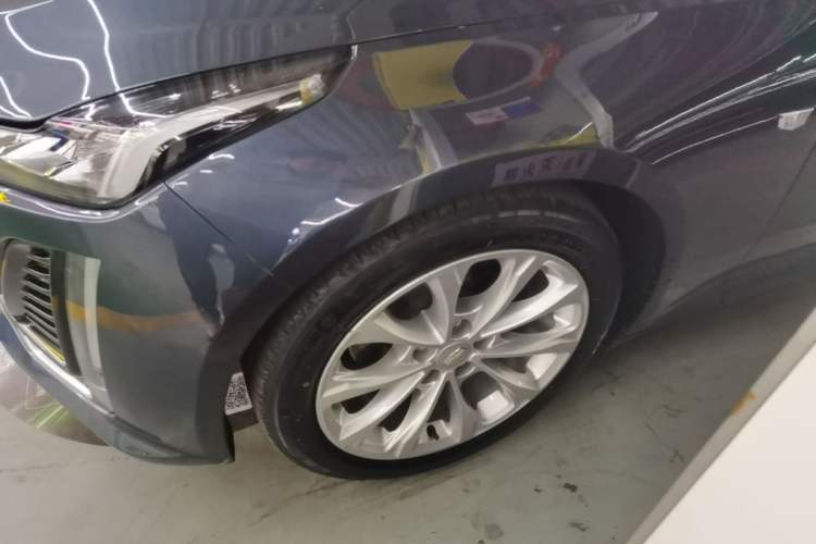 Used Cadillac CT5 2021 Revised 28T Luxury Version Left Front Wheel Hub