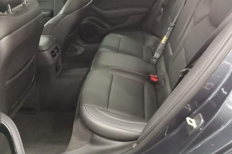 Used Cadillac CT5 2021 Revised 28T Luxury Version Left Rear Seat