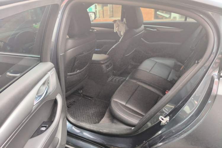 Used Cadillac CT5 2021 Revised 28T Luxury Version Left Rear Seat