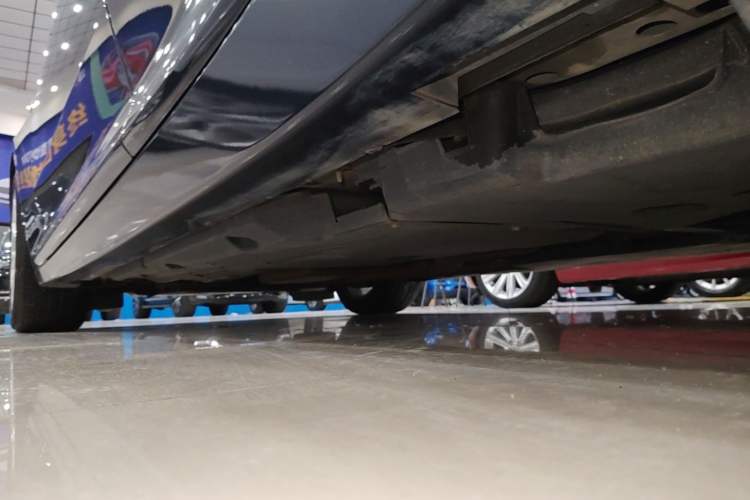 Used Cadillac CT5 2021 28T Luxury Model Left Side Sill