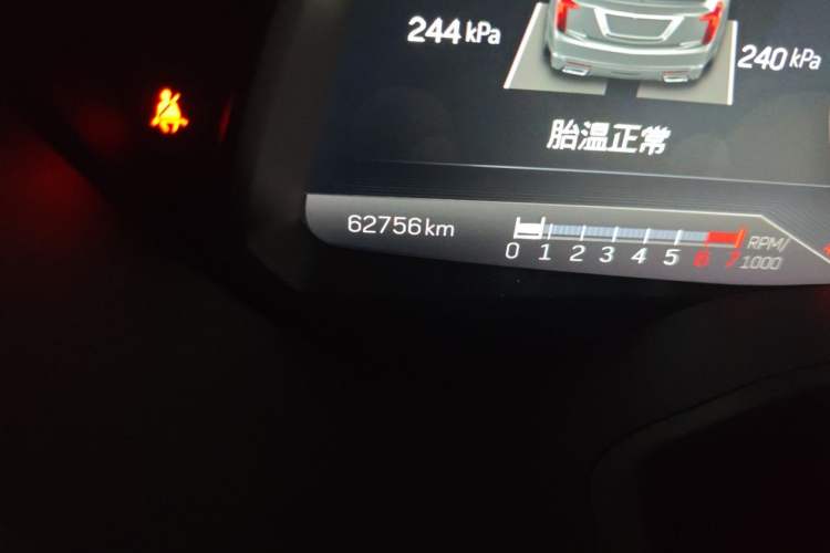 Used Cadillac CT5 2021 Revised 28T Luxury Version Odometer Close Up
