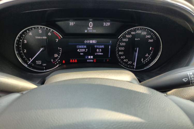 Used Cadillac CT5 2021 Revised 28T Luxury Version Odometer Close Up