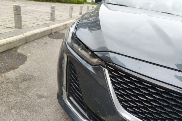 Used Cadillac CT5 2021 28T Luxury Model Right Front Headlight