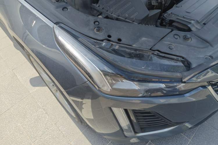 Used Cadillac CT5 2021 28T Luxury Model Right Front Headlight