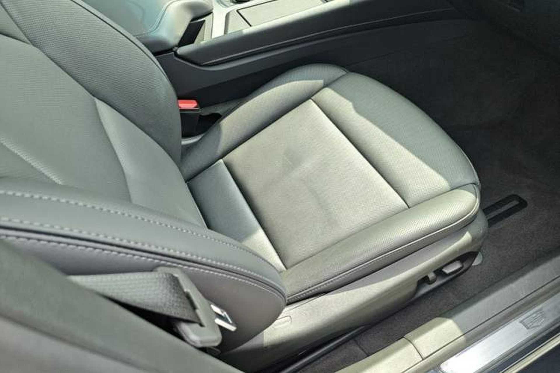 Used Cadillac CT5 2021 Revised 28T Luxury Version Right Front Seat