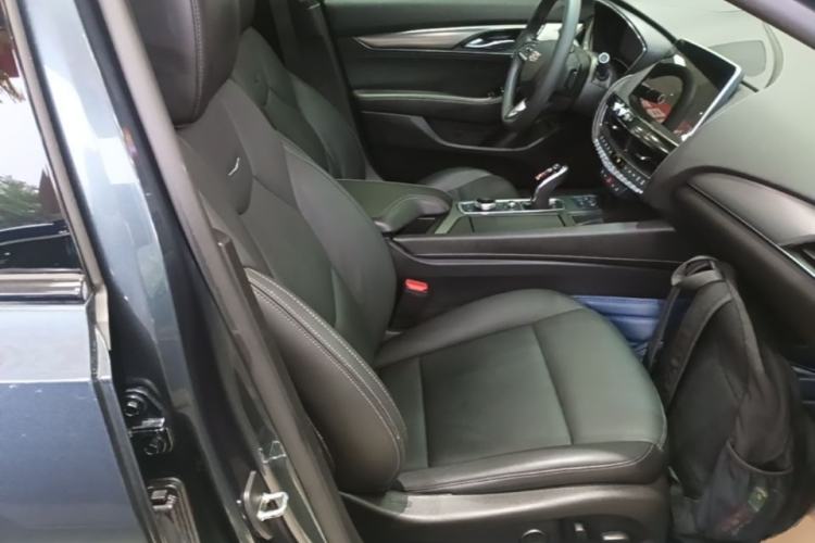 Used Cadillac CT5 2021 28T Prestige Edition Right Front Seat