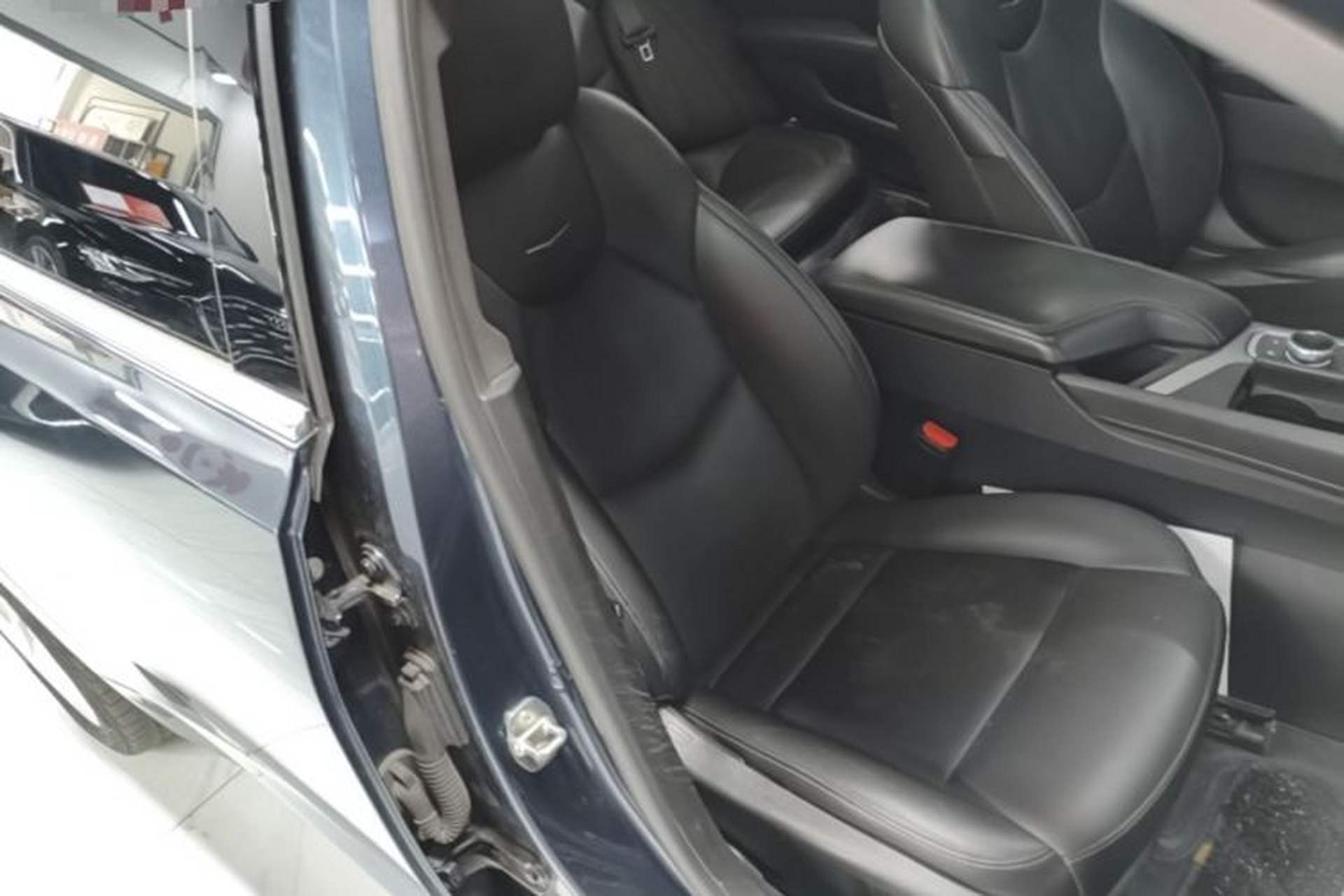 Used Cadillac CT5 2021 28T Luxury Model Right Front Seat