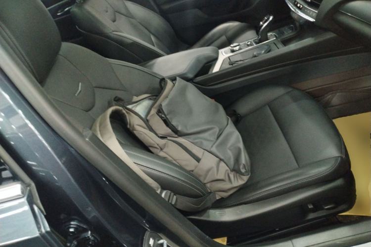 Used Cadillac CT5 2021 Revised 28T Luxury Version Right Front Seat