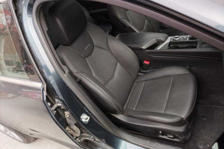 Used Cadillac CT5 2021 28T Luxury Model Right Front Seat