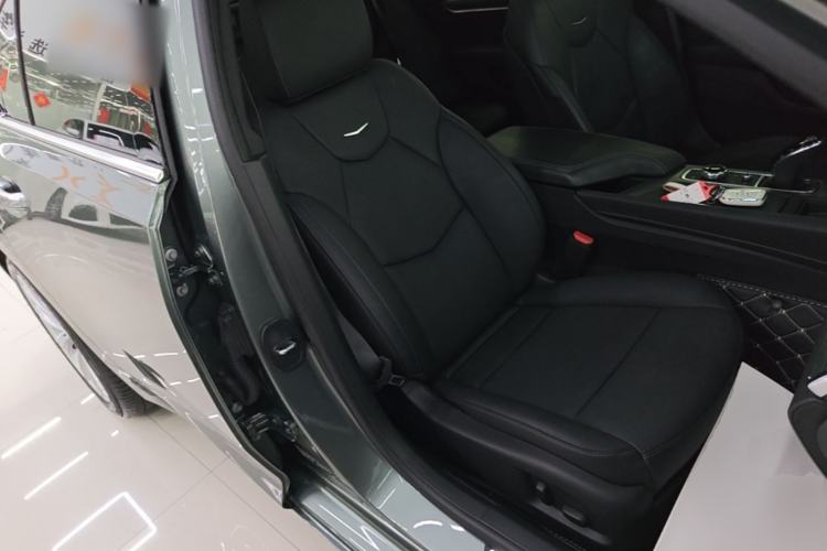 Used Cadillac CT5 2021 Revised 28T Luxury Version Right Front Seat