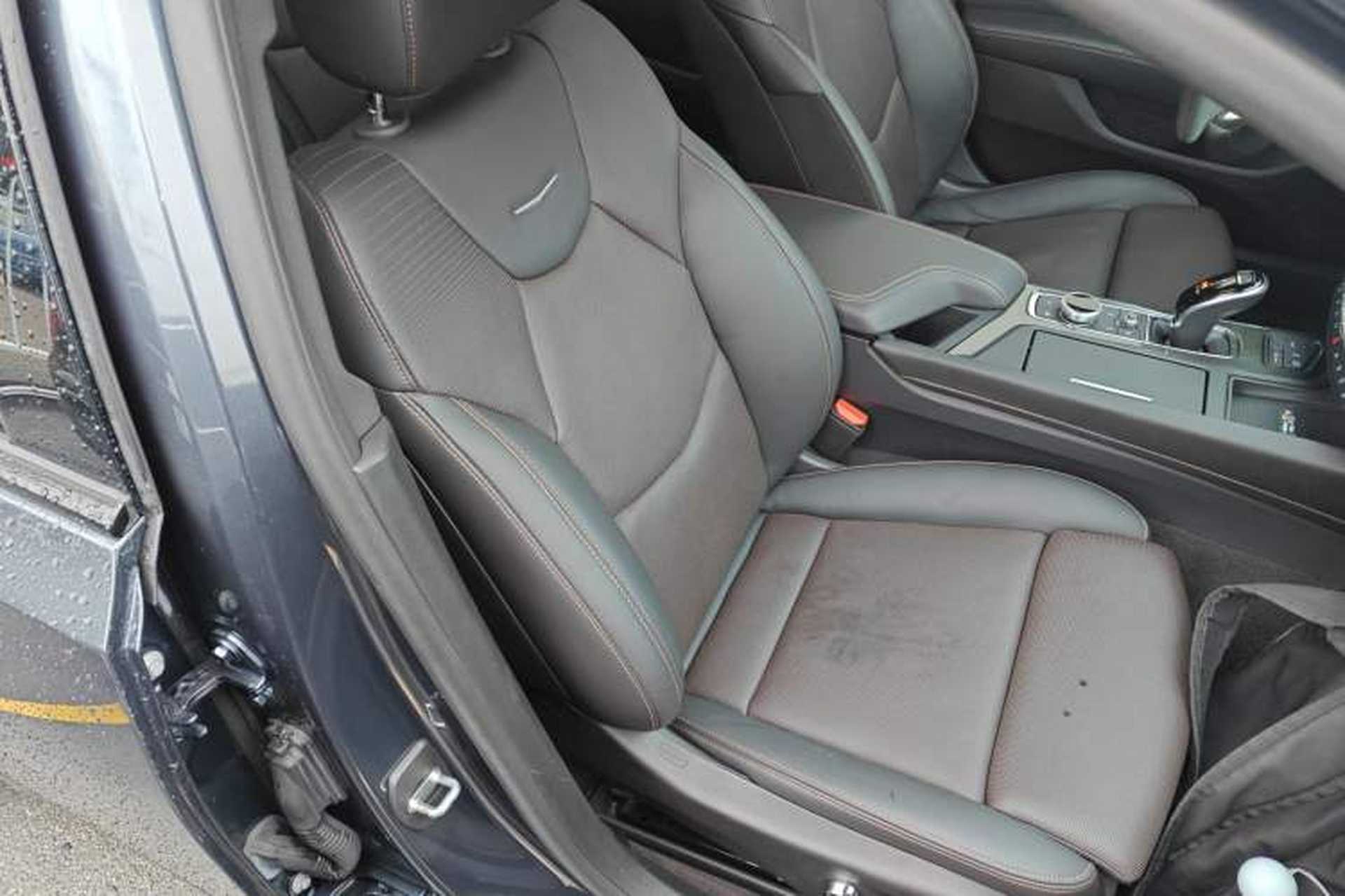 Used Cadillac CT5 2021 28T Platinum Edition Right Front Seat