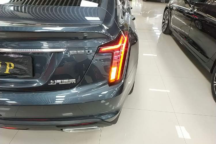 Used Cadillac CT5 2021 Revised 28T Luxury Version Right Rear Taillight