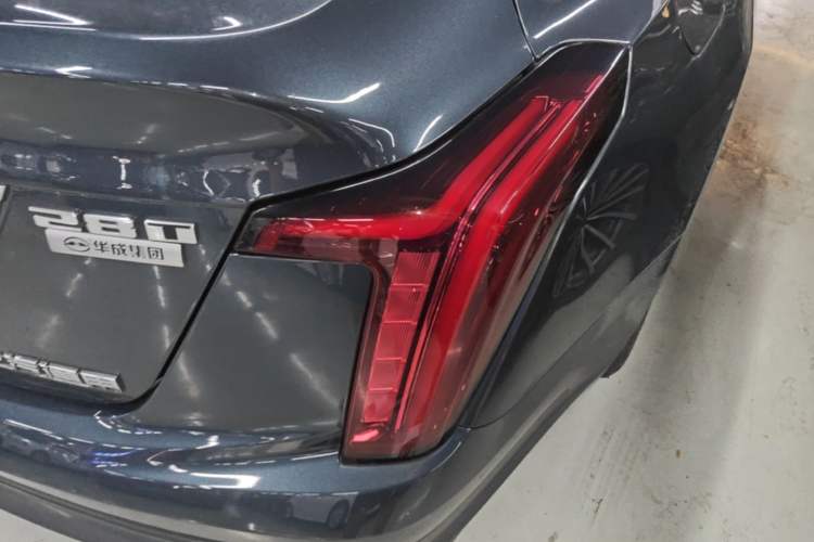 Used Cadillac CT5 2021 Revised 28T Luxury Version Right Rear Taillight