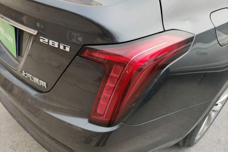 Used Cadillac CT5 2021 28T Luxury Model Right Rear Taillight