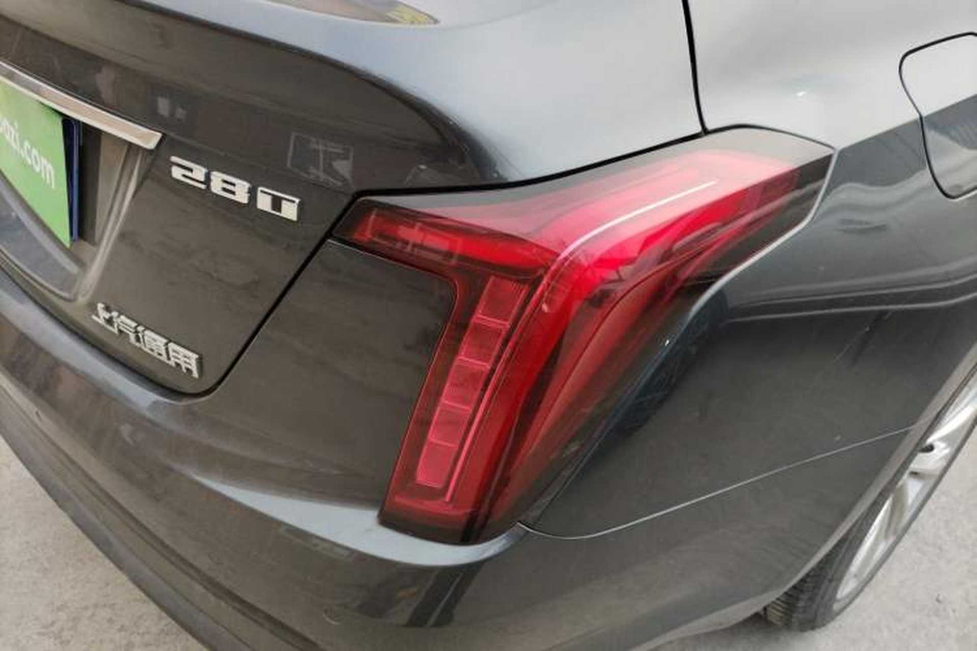 Used Cadillac CT5 2021 28T Luxury Model Right Rear Taillight