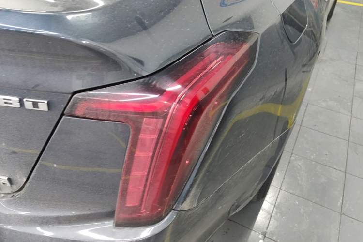 Used Cadillac CT5 2021 Revised 28T Luxury Version Right Rear Taillight