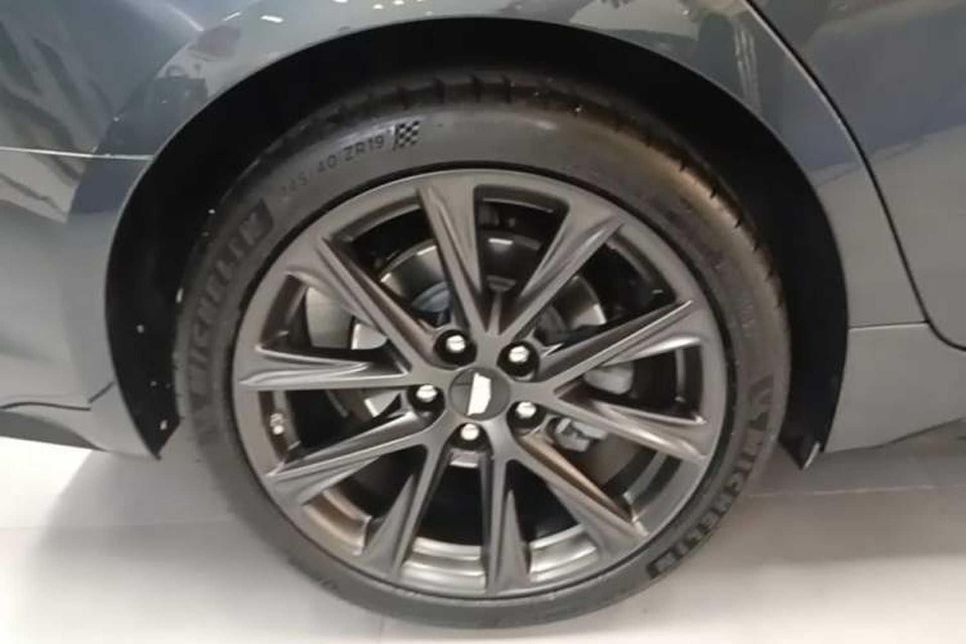 Used Cadillac CT5 2021 28T Platinum Sport Model Right Rear Wheel Hub