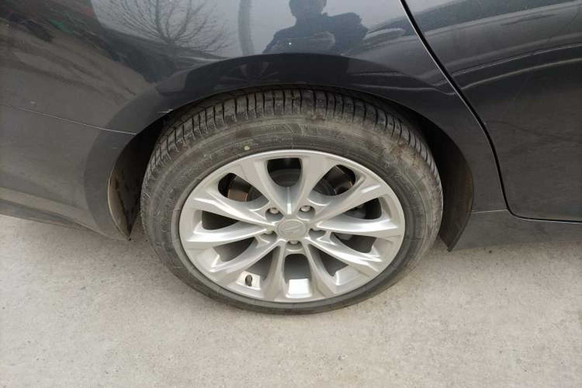 Used Cadillac CT5 2021 28T Luxury Model Right Rear Wheel Hub