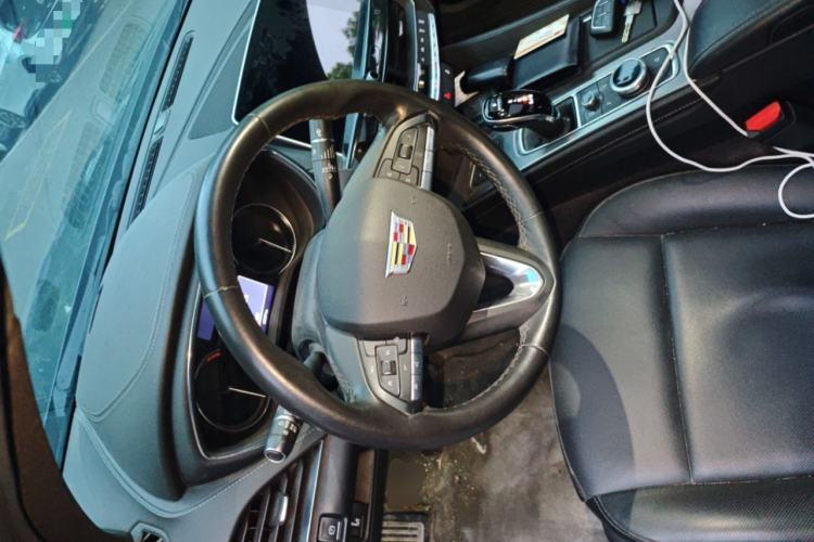 Used Cadillac CT5 2021 28T Luxury Model Steering Wheel